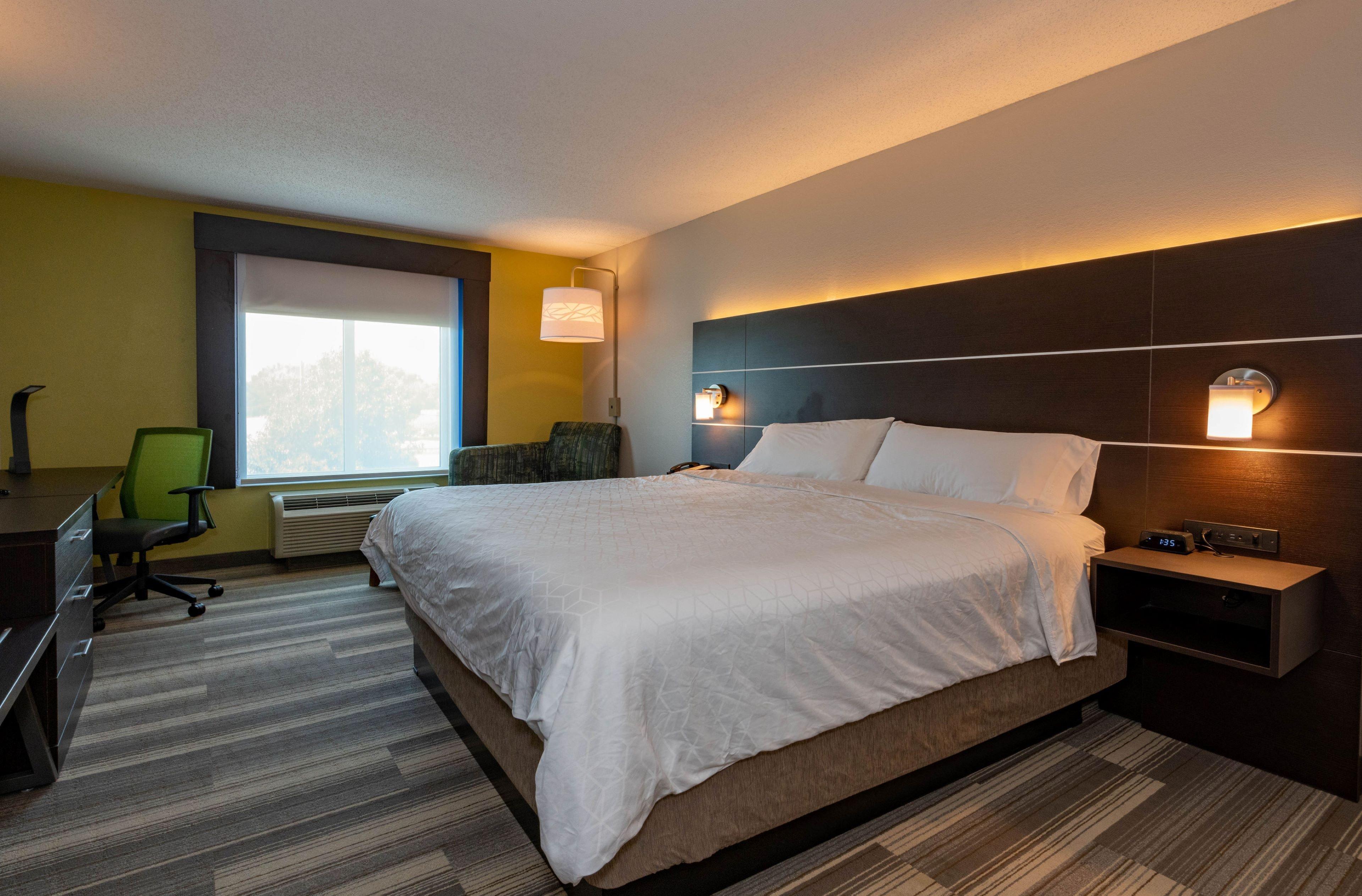 Holiday Inn Express Hotel & Suites Kansas City - Grandview By Ihg Dış mekan fotoğraf