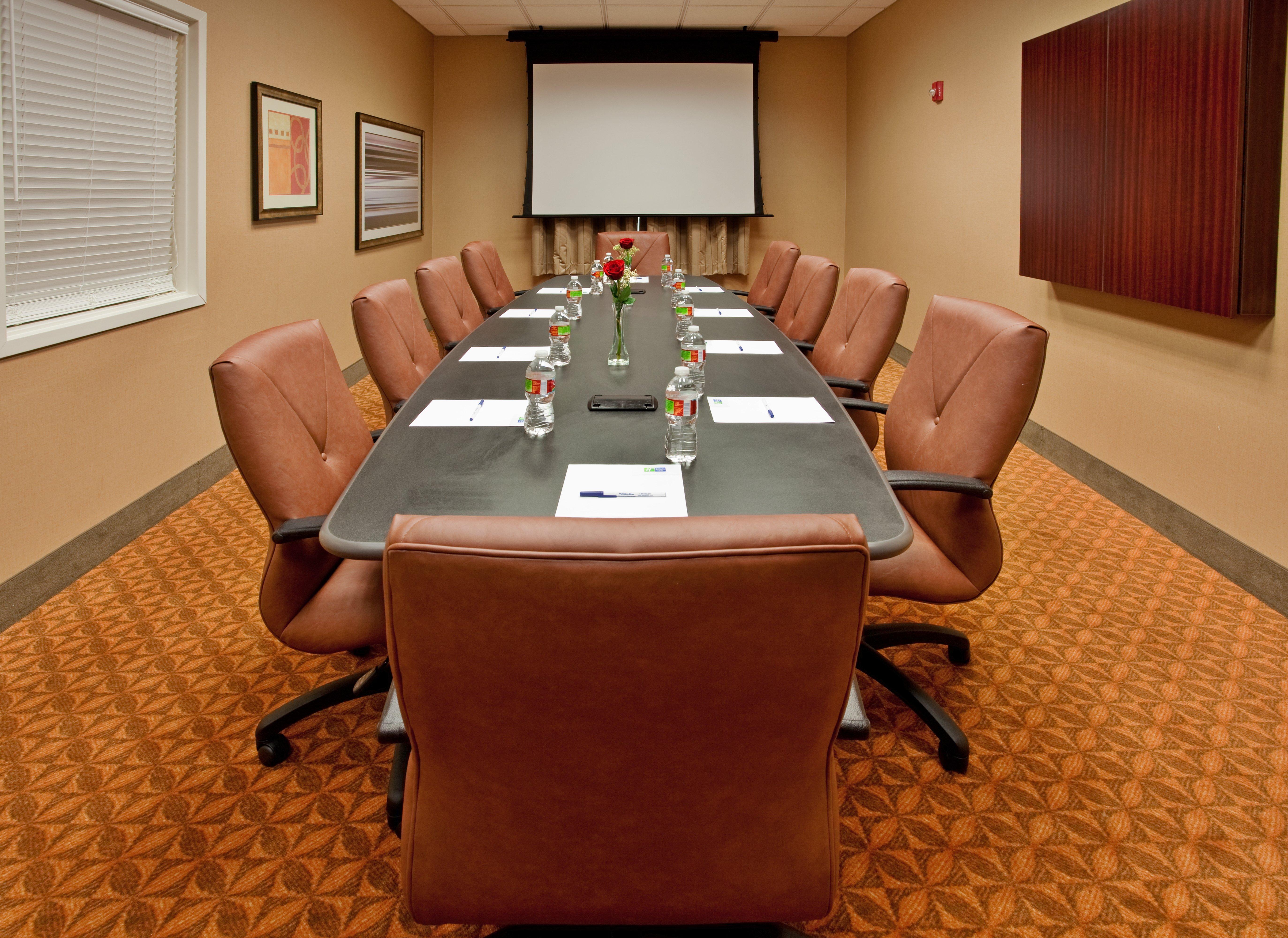 Holiday Inn Express Hotel & Suites Kansas City - Grandview By Ihg Dış mekan fotoğraf