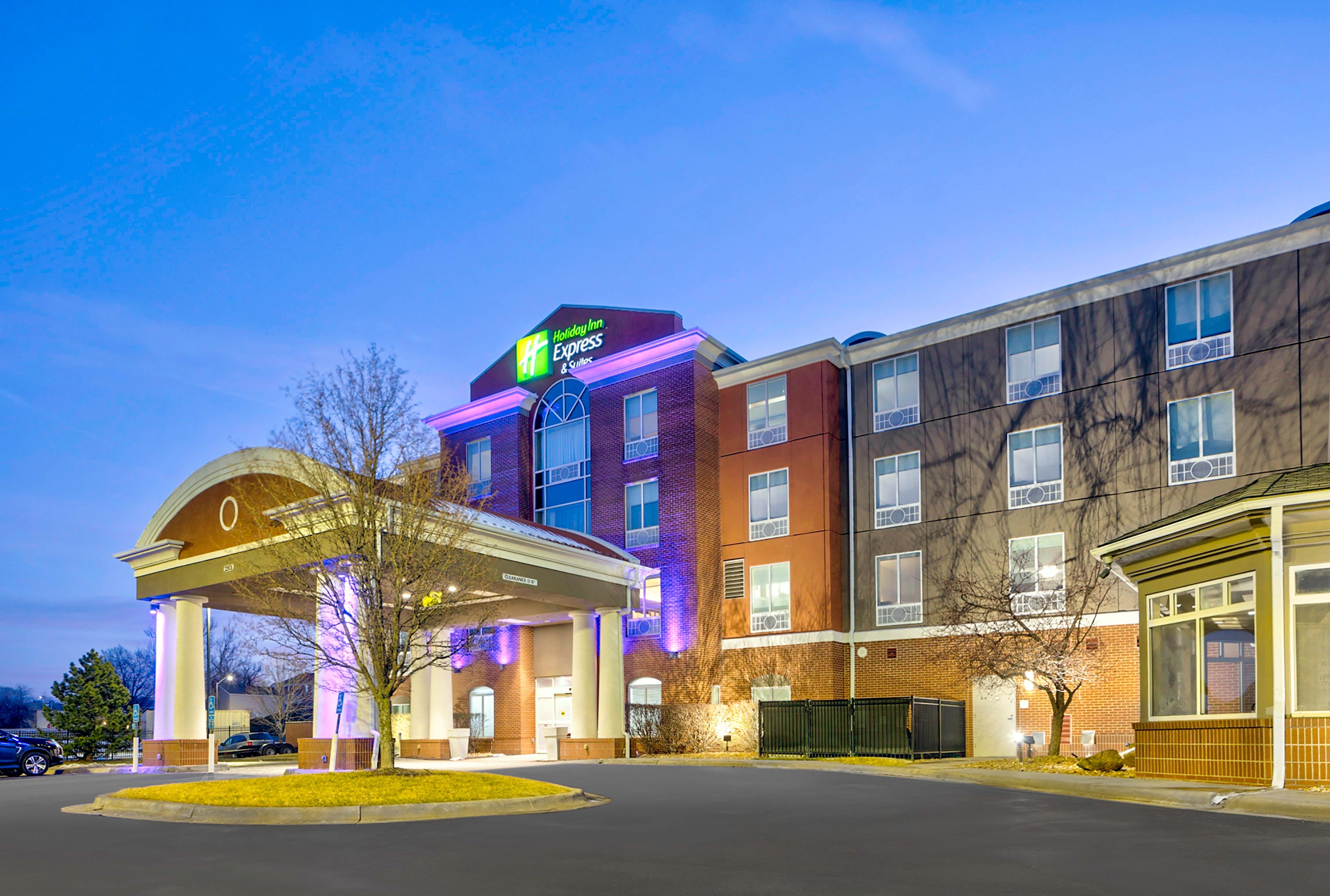 Holiday Inn Express Hotel & Suites Kansas City - Grandview By Ihg Dış mekan fotoğraf