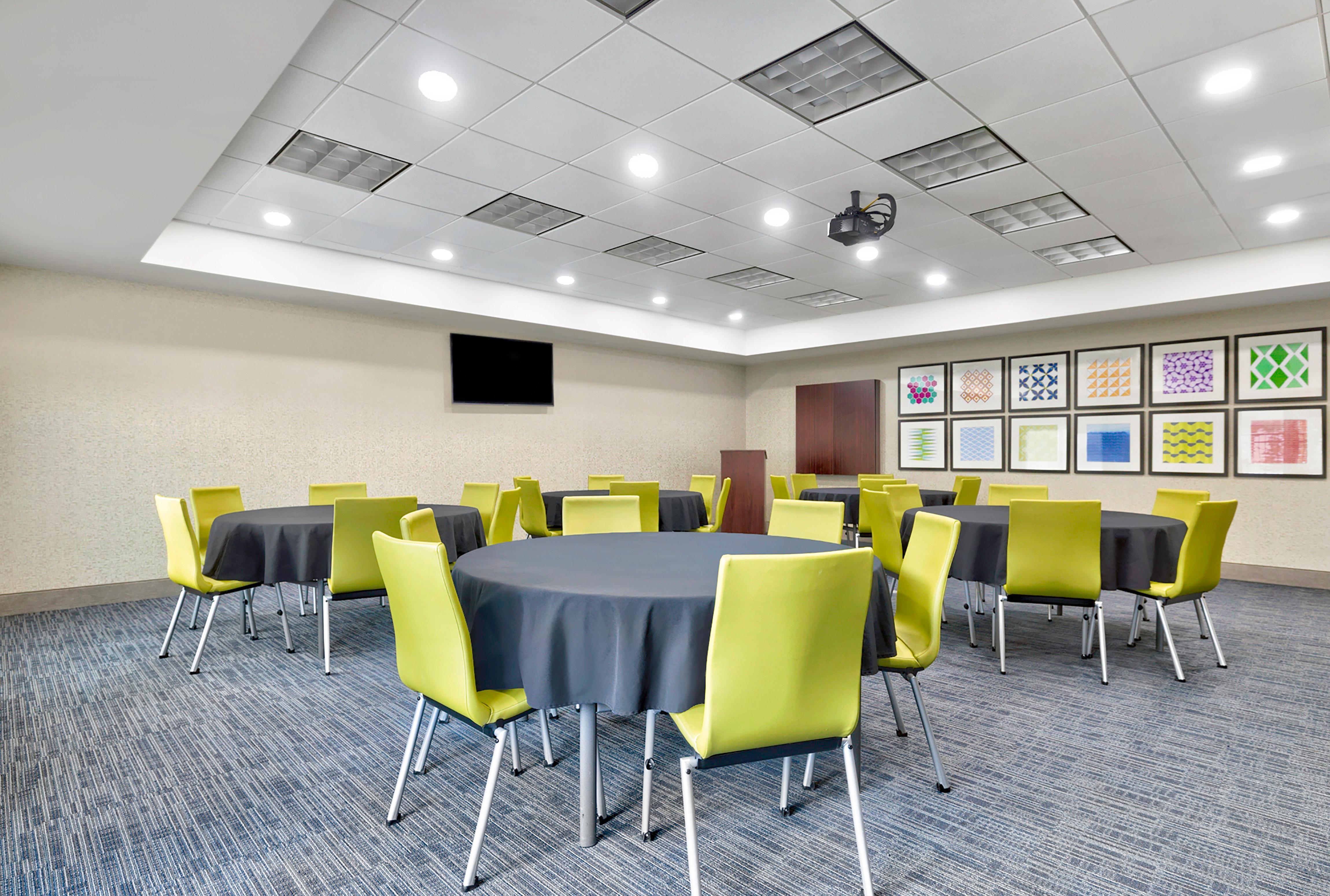 Holiday Inn Express Hotel & Suites Kansas City - Grandview By Ihg Dış mekan fotoğraf