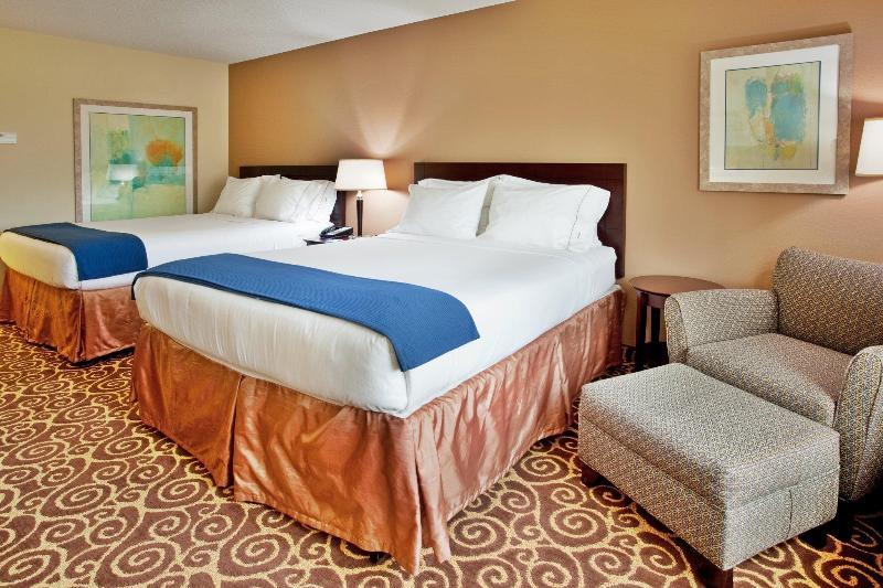 Holiday Inn Express Hotel & Suites Kansas City - Grandview By Ihg Dış mekan fotoğraf