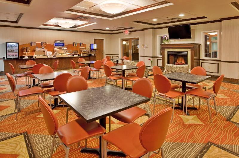 Holiday Inn Express Hotel & Suites Kansas City - Grandview By Ihg Dış mekan fotoğraf